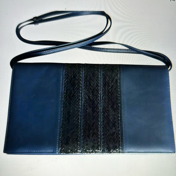 Gianni Versace Vintage Purse with Snake Inlay Pristine Condition - Picture 1 of 11